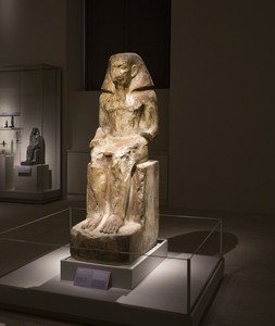 museo-egizio-torino-statua