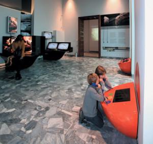 museo-violino-cremona-postazione-multimediale-bambini