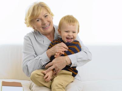 nonna-nipotino-bambino