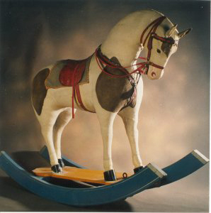 cavallo-a-dondolo-museo-giocattolo-furga